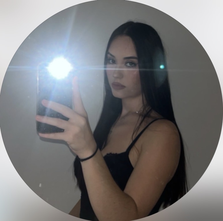 Valeria P.
